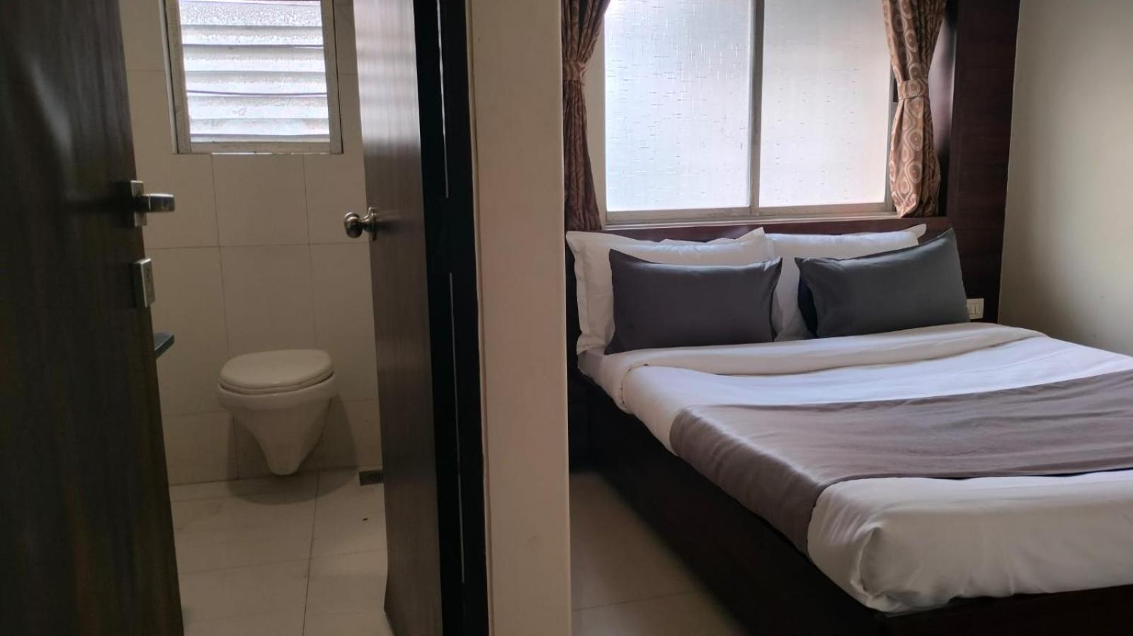 Hotel Sai Nidhi Executive-Mindspace Airoli نافي مومباي المظهر الخارجي الصورة